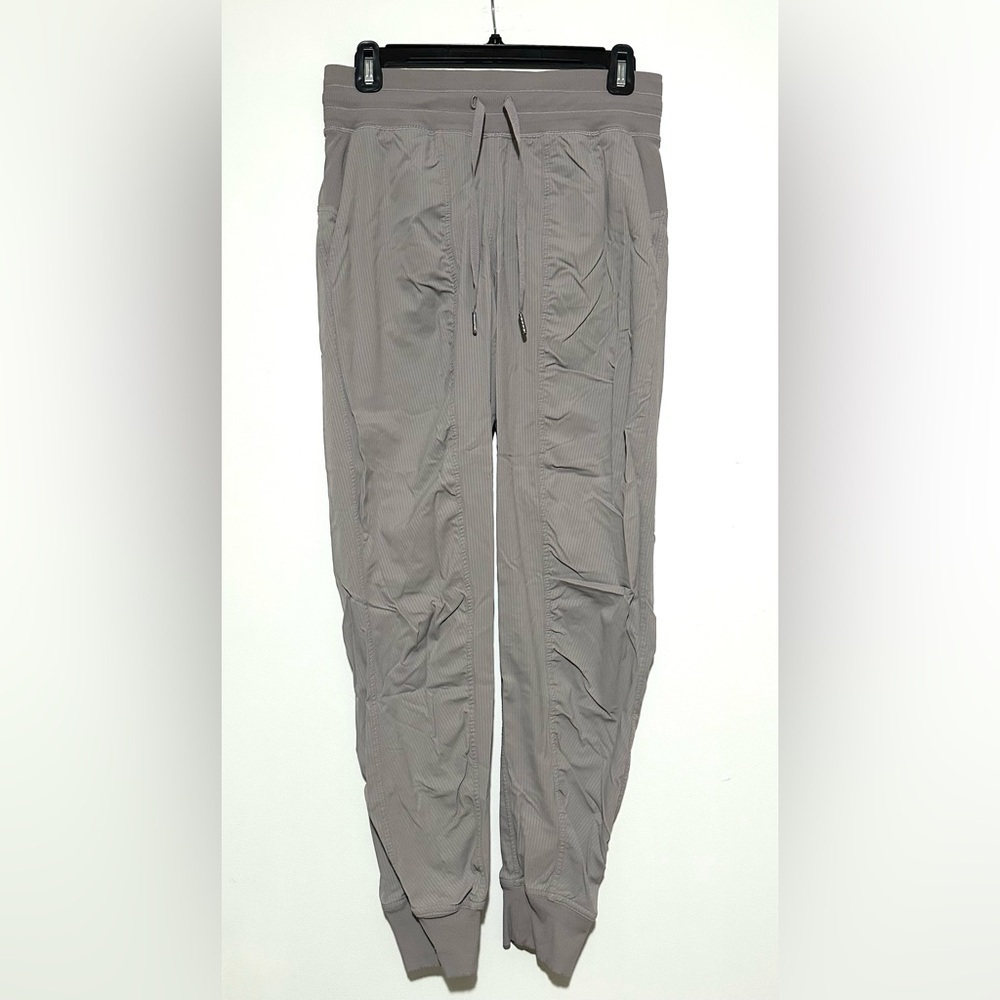 Lululemon Dance Studio Jogger Size 6